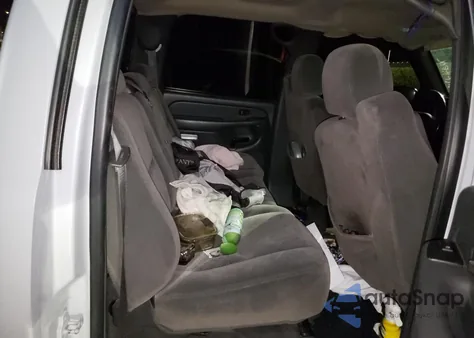 2006 Chevrolet Silverado C1500 из США, поврежденный, VIN 2GCEC13T361201154